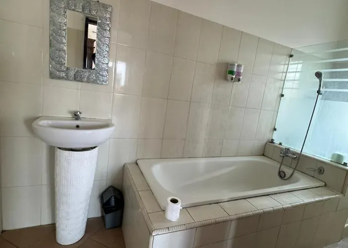 Guest house Ulustar- Uluwatu