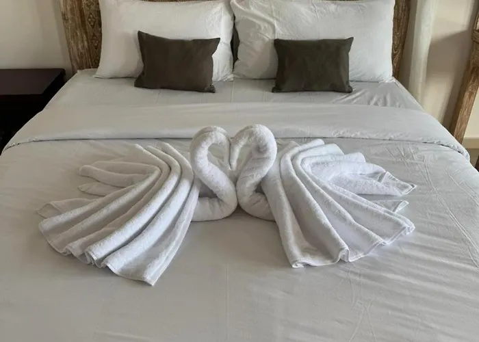 Ulustar- Uluwatu 3*