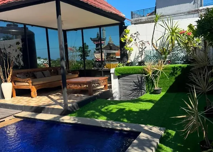 Ulustar- Uluwatu Guest house 3*